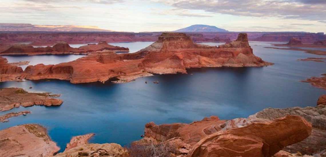 Lake Powell – Traveling with Justin